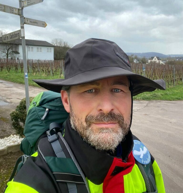 Roman Ferriere an Tag 1 bei Wandern für den Frieden